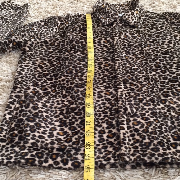 Chico’s Animal Print Jacket Blouse Medium/Size 1 - Picture 3 of 6